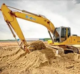 Escavadeira Hidráulica XE210